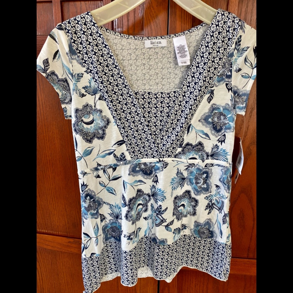 Liz&Co top Blue White Floral Mixed Print Cap Sleeve Rayon Blend Blouse PS NWT